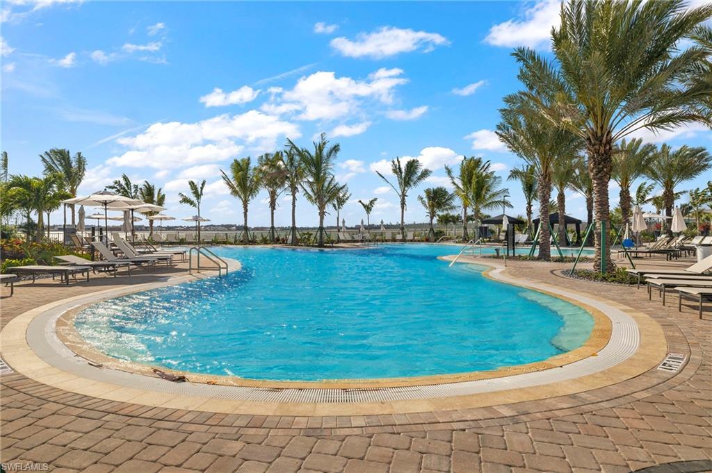 ESPLANADE LAKE CLUB - Residential Lease