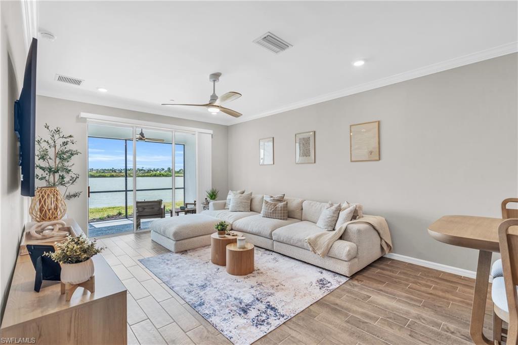 ESPLANADE LAKE CLUB - Residential Lease