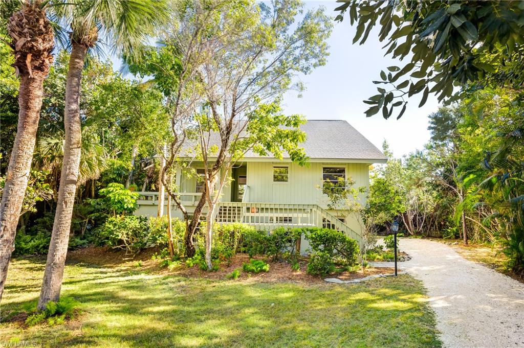 SANIBEL BAYOUS - Residential