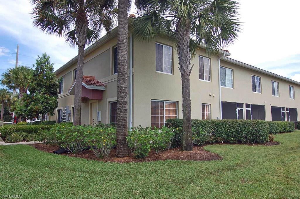 TOWNHOMES AT STONEYBROOK - Residential