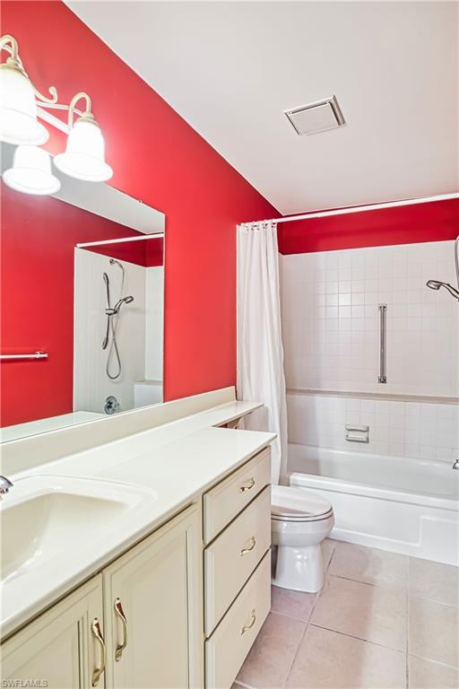 SEVEN LAKES - Residential Lease