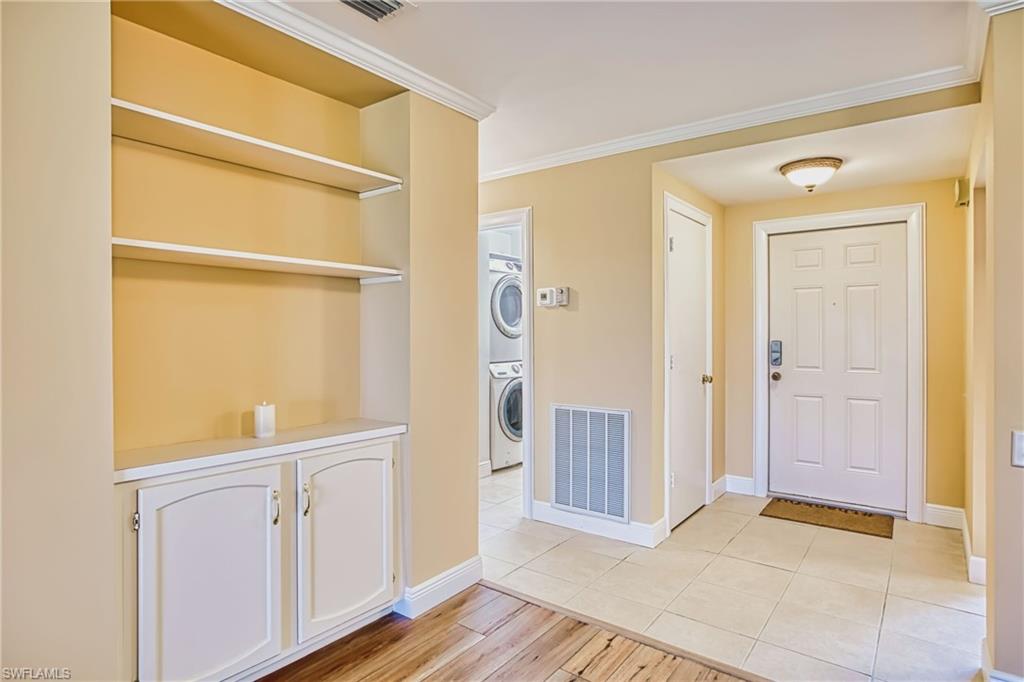 SEVEN LAKES - Residential Lease