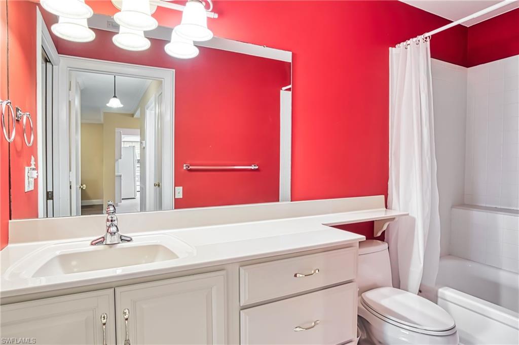 SEVEN LAKES - Residential Lease