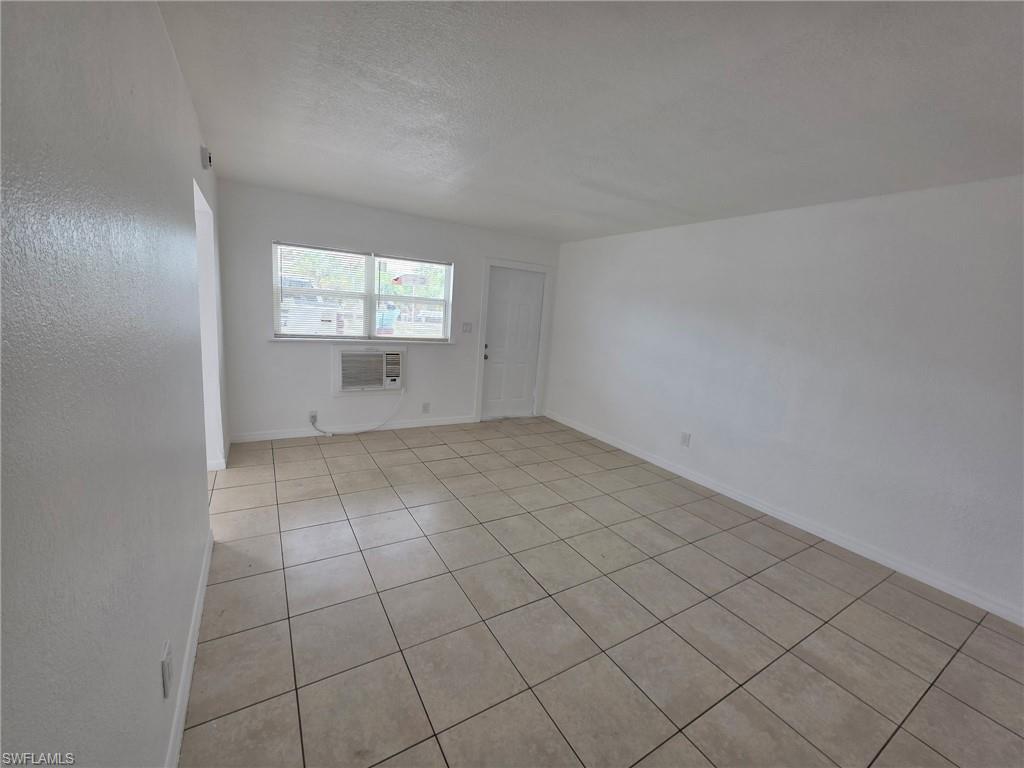 FORT MYERS - Residential Lease