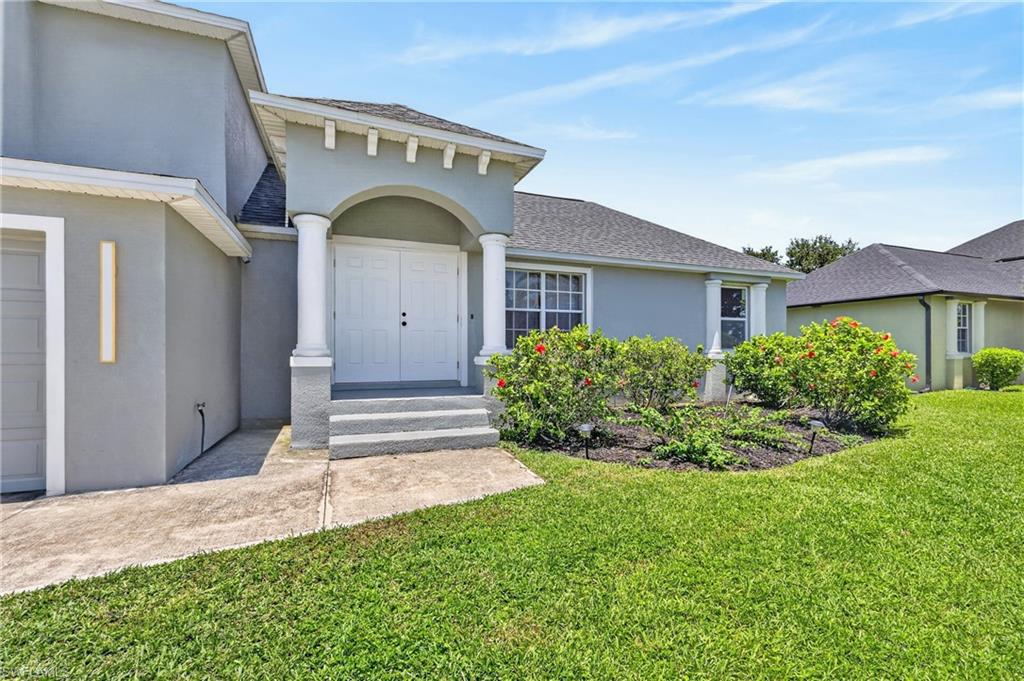CAPE CORAL - Residential