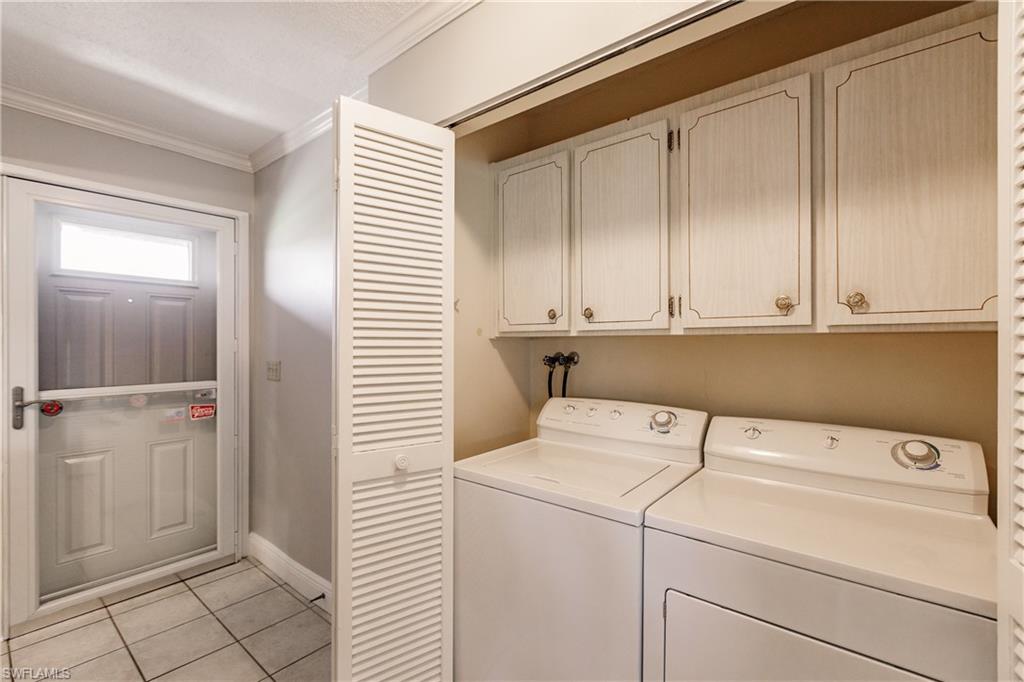 GLADES COUNTRY CLUB - Residential