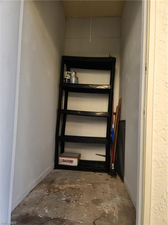 PARKSIDE CONDO - Residential