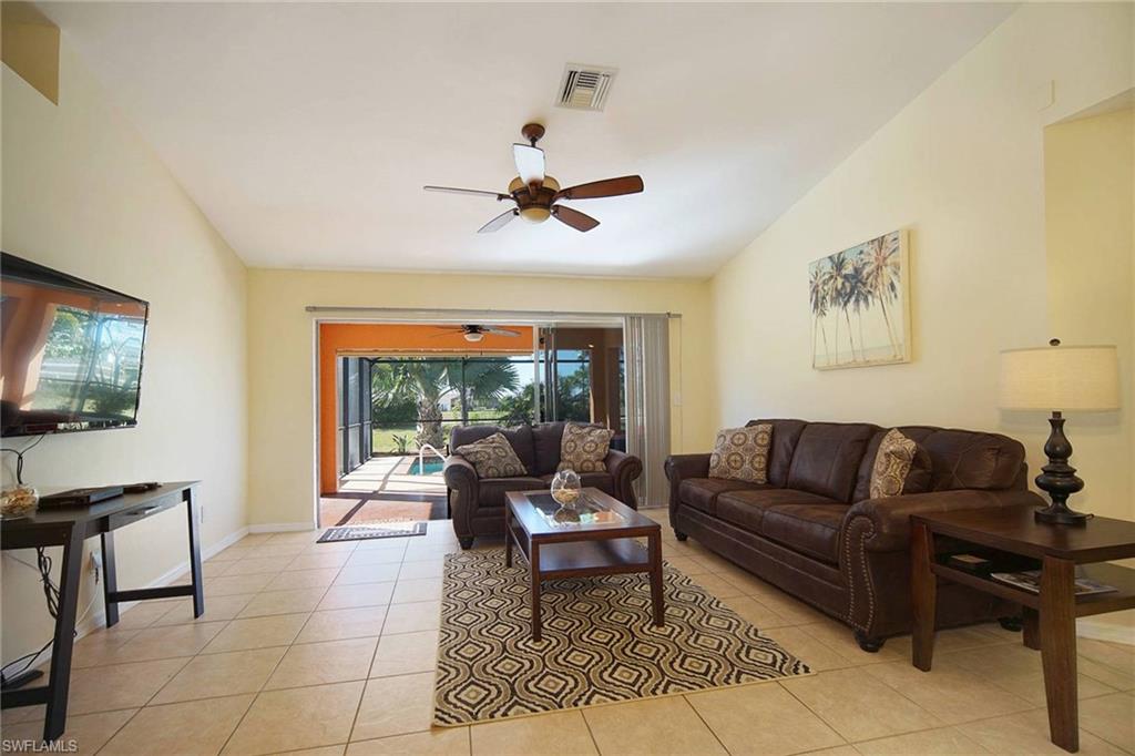 CAPE CORAL - Residential Lease