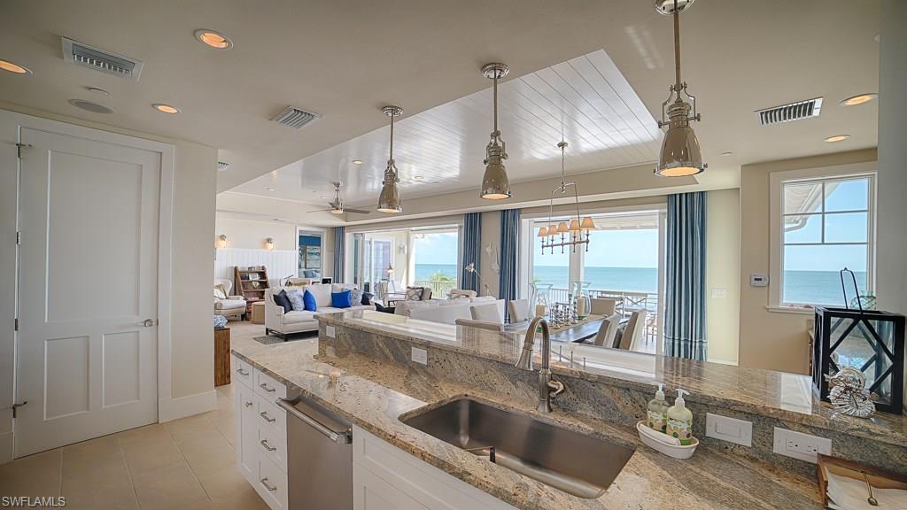 TURTLE WALK - Residential