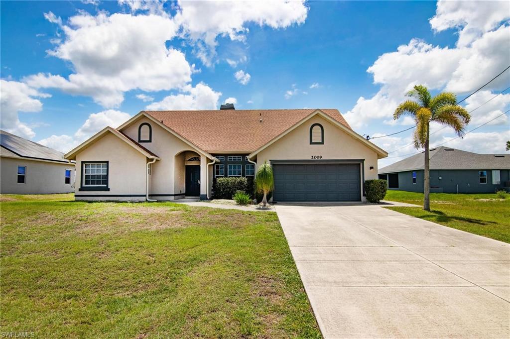 CAPE CORAL - Residential