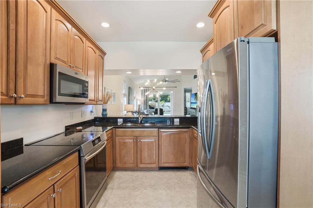 NAPLES PARK - Residential
