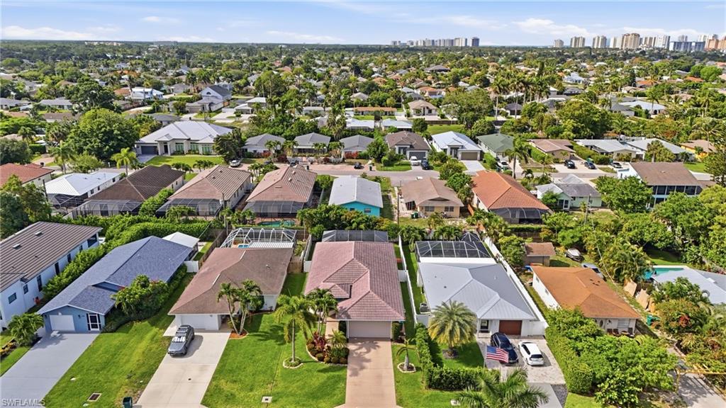 NAPLES PARK - Residential
