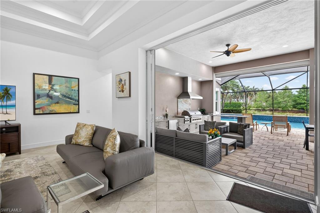 ISLES OF COLLIER PRESERVE - Residential