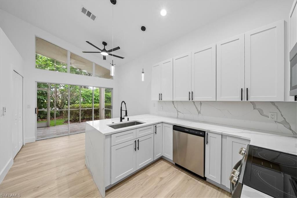 WILLIAMSBURG - Residential