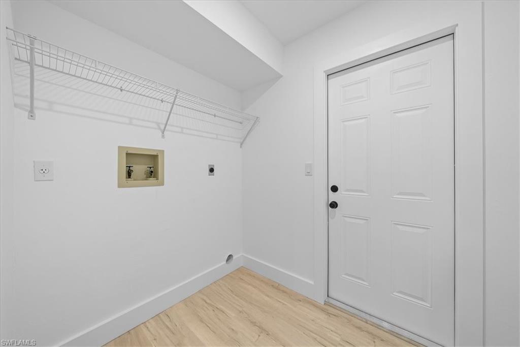 WILLIAMSBURG - Residential