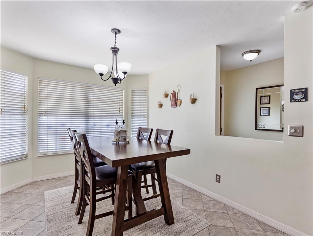 SAN CARLOS PARK - Residential