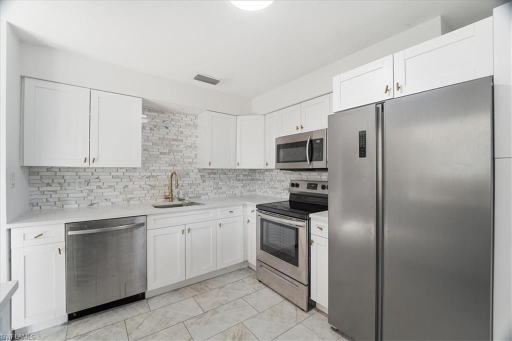 ISLES OF CAPRI - Residential Income