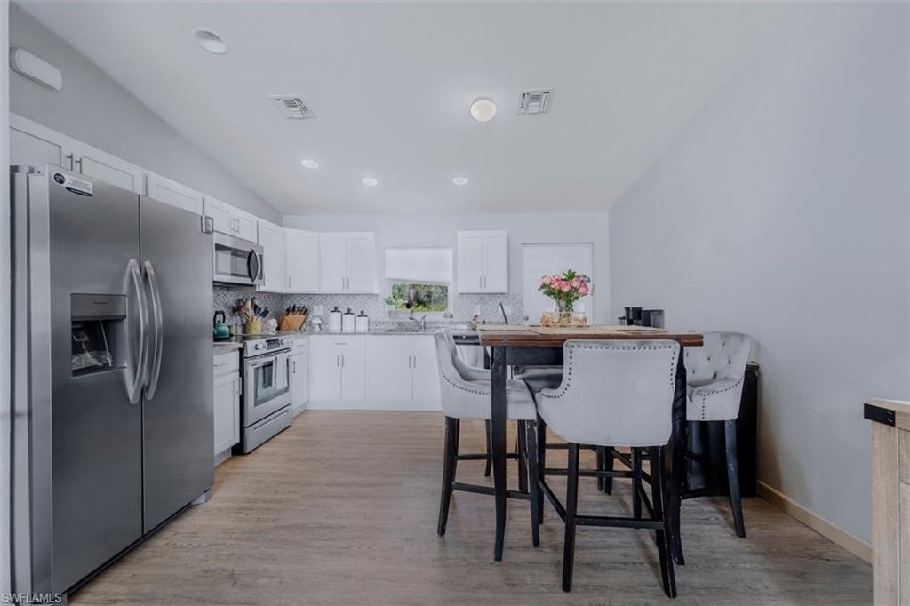 PORT LABELLE - Residential Lease