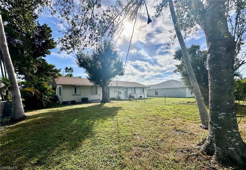 CAPE CORAL - Residential