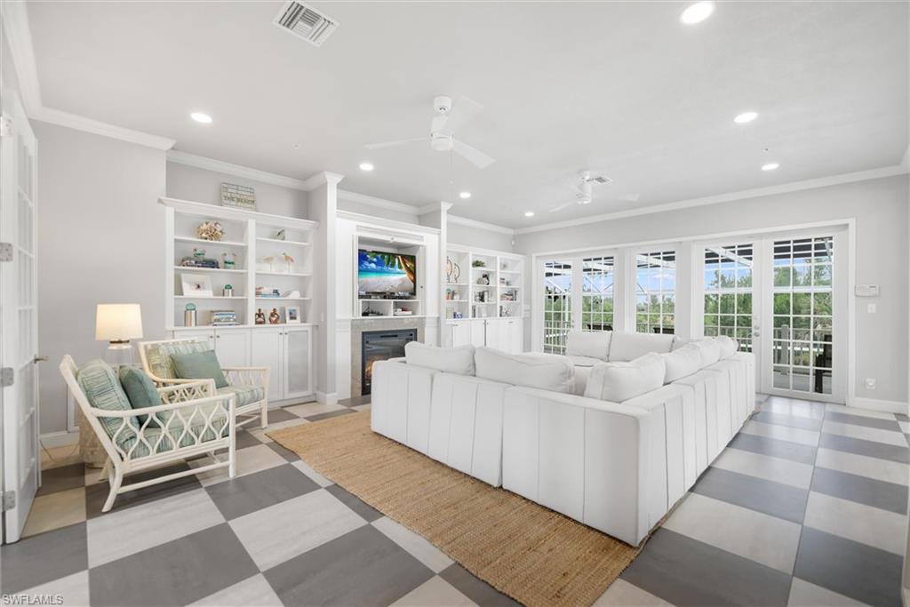 SOUTH SEAS PLANTATION RESORT - Residential