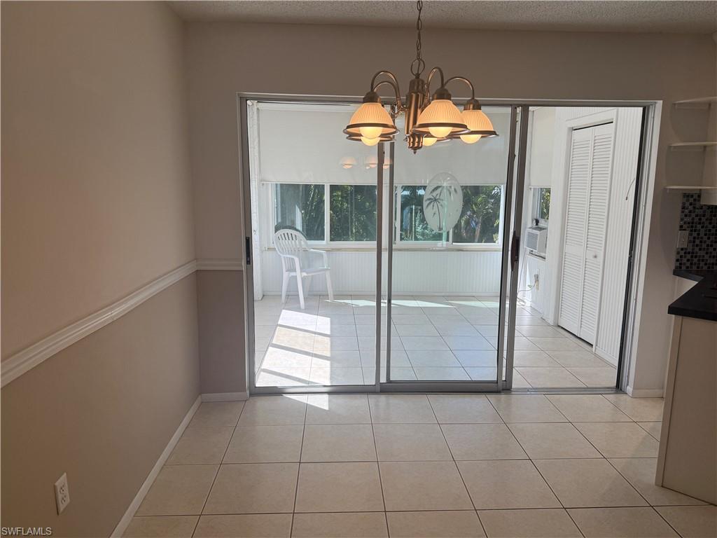 HIDDEN GARDENS - Residential Lease