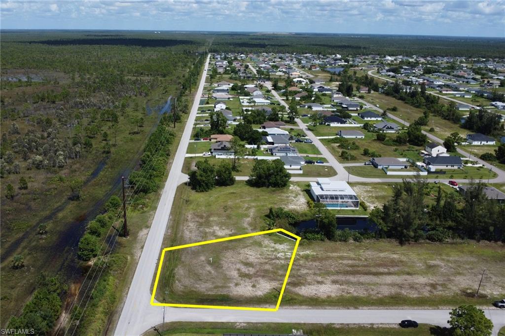 CAPE CORAL - Land