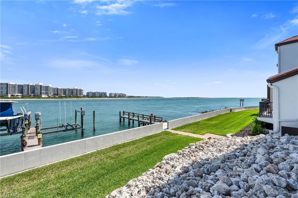 LA PENINSULA - Residential