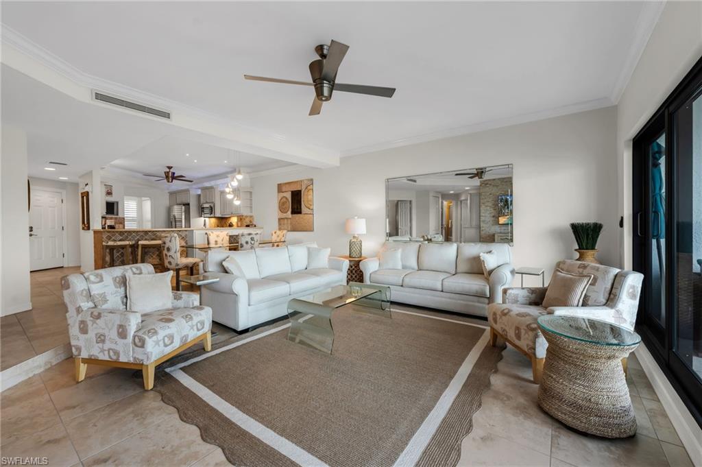 LA PENINSULA - Residential