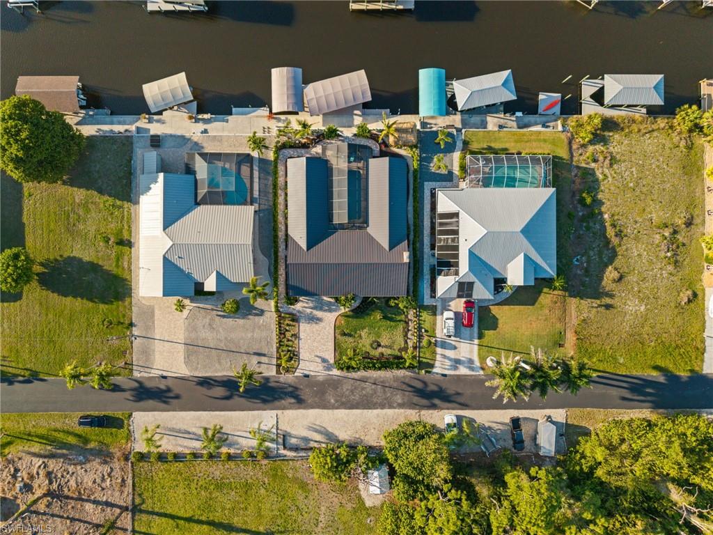 MANATEE BAY UNRECORDED SUBDIVISION - Residential