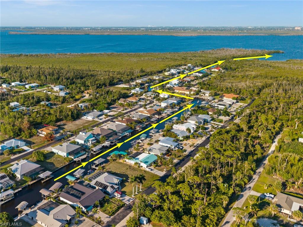 MANATEE BAY UNRECORDED SUBDIVISION - Residential
