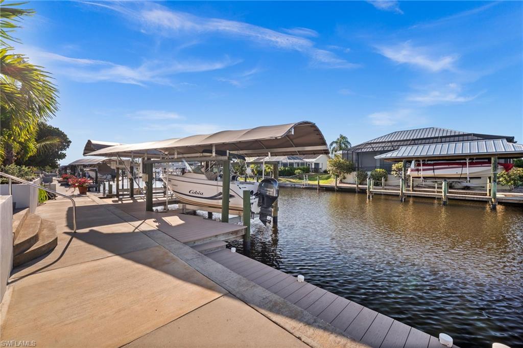 MANATEE BAY UNRECORDED SUBDIVISION - Residential