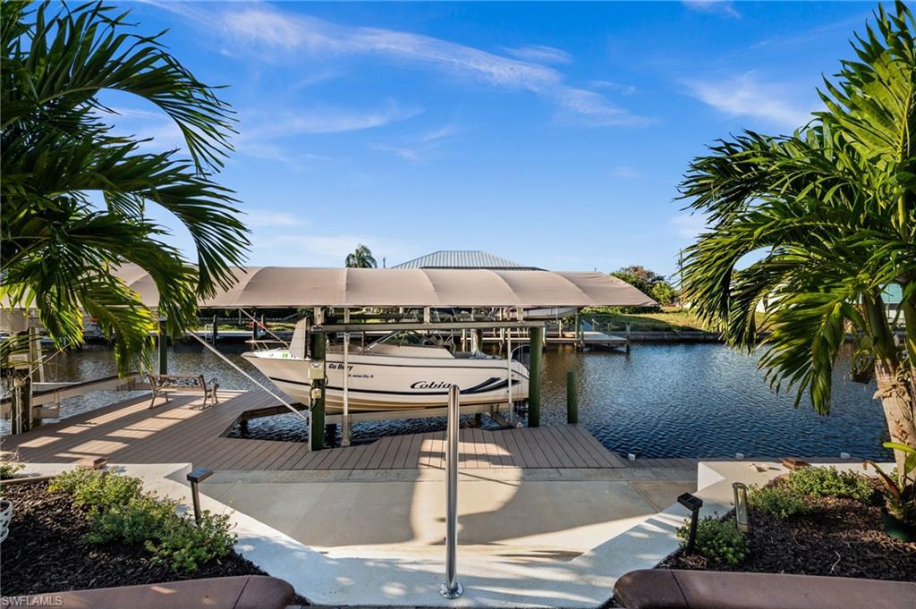 MANATEE BAY UNRECORDED SUBDIVISION - Residential