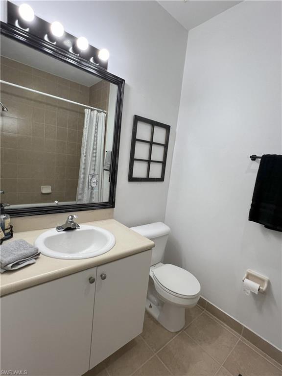 THE COVE AT SIX MILE - Residential Lease