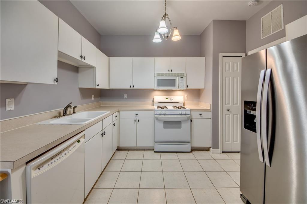 VERONA - Residential Lease