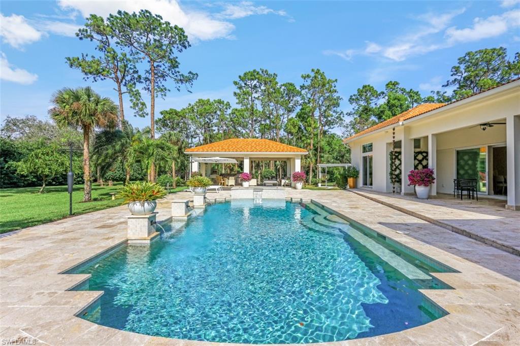 LOGAN WOODS - Residential