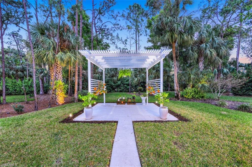 LOGAN WOODS - Residential