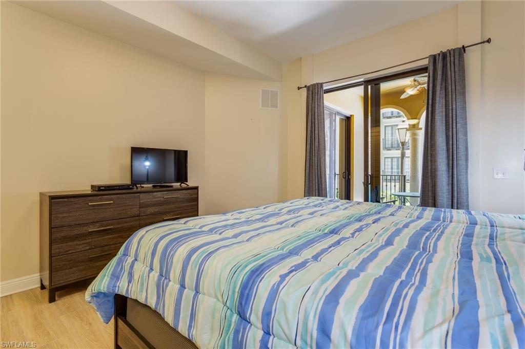 THE RESIDENCES AT COCONUT POINT - Residential