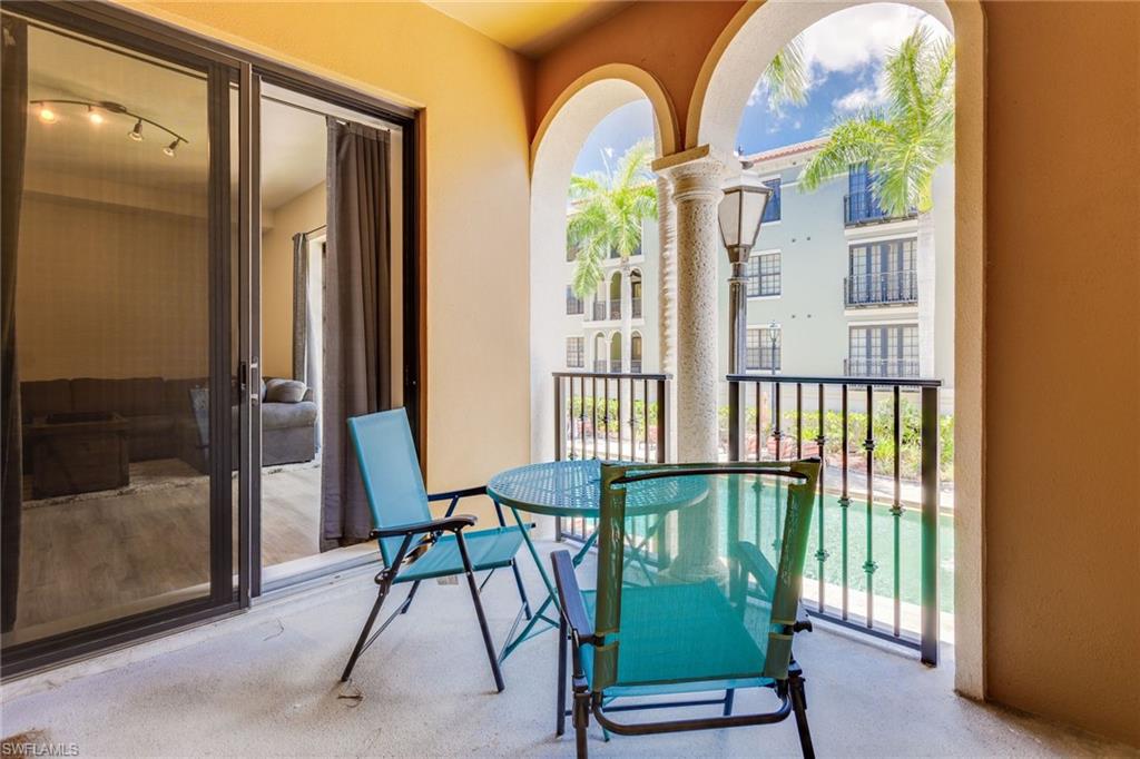 THE RESIDENCES AT COCONUT POINT - Residential