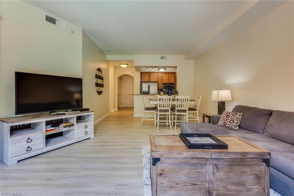 THE RESIDENCES AT COCONUT POINT - Residential