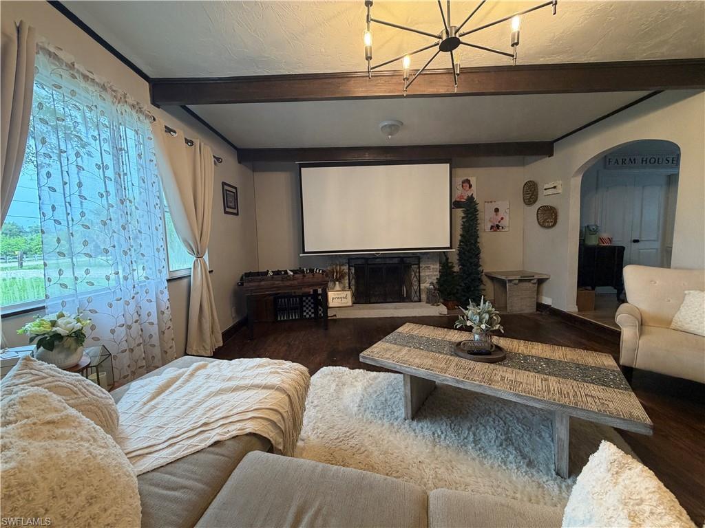 ACREAGE - Residential