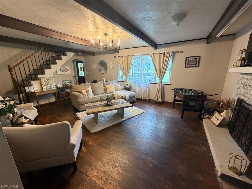 ACREAGE - Residential