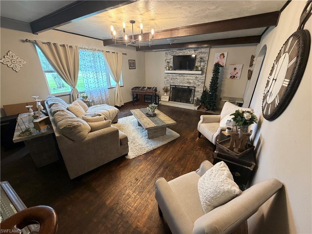 ACREAGE - Residential