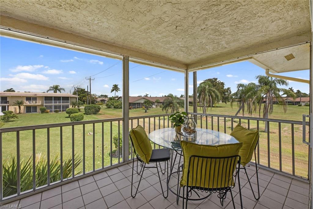 GLADES COUNTRY CLUB - Residential
