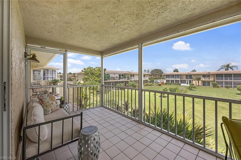 GLADES COUNTRY CLUB - Residential