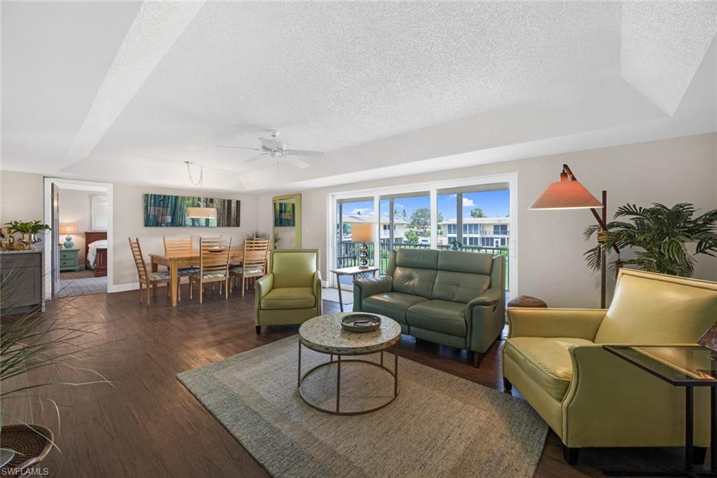 GLADES COUNTRY CLUB - Residential
