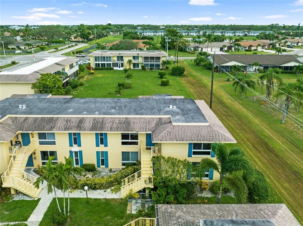 GLADES COUNTRY CLUB - Residential
