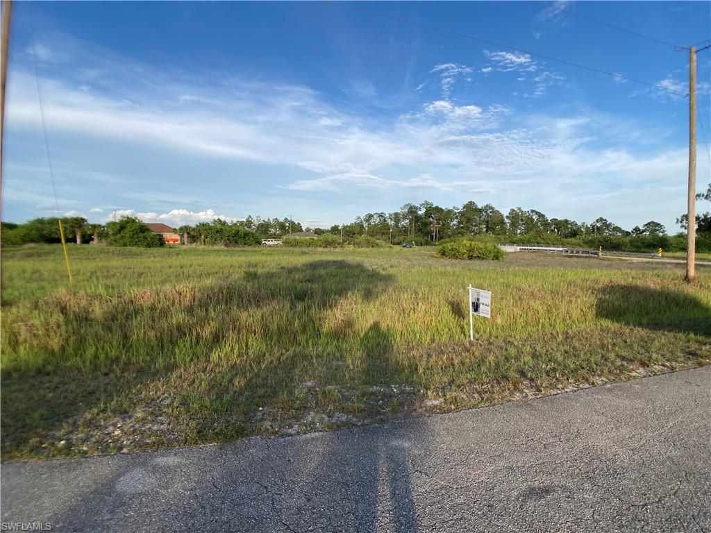 LEHIGH ACRES - Land