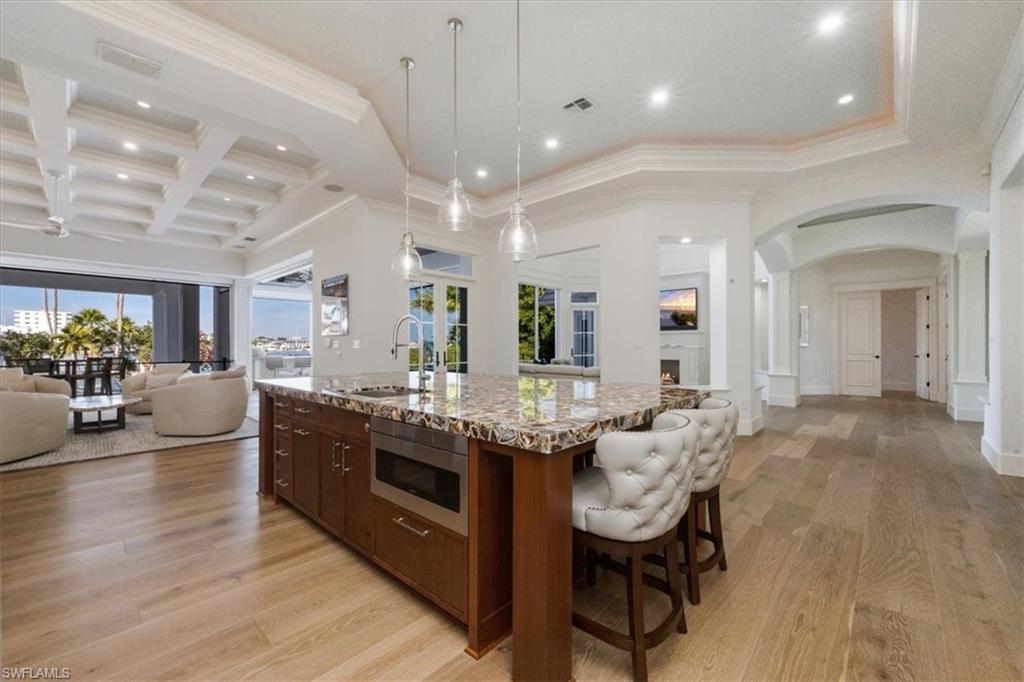 AQUALANE SHORES - Residential