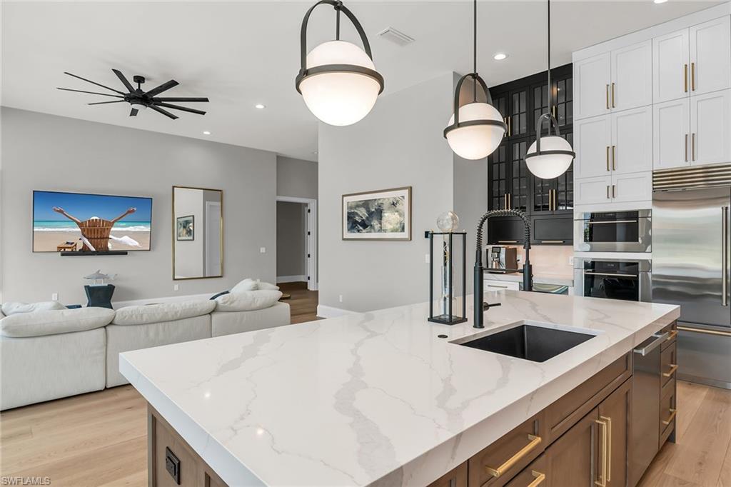 MARCO ISLAND - Residential