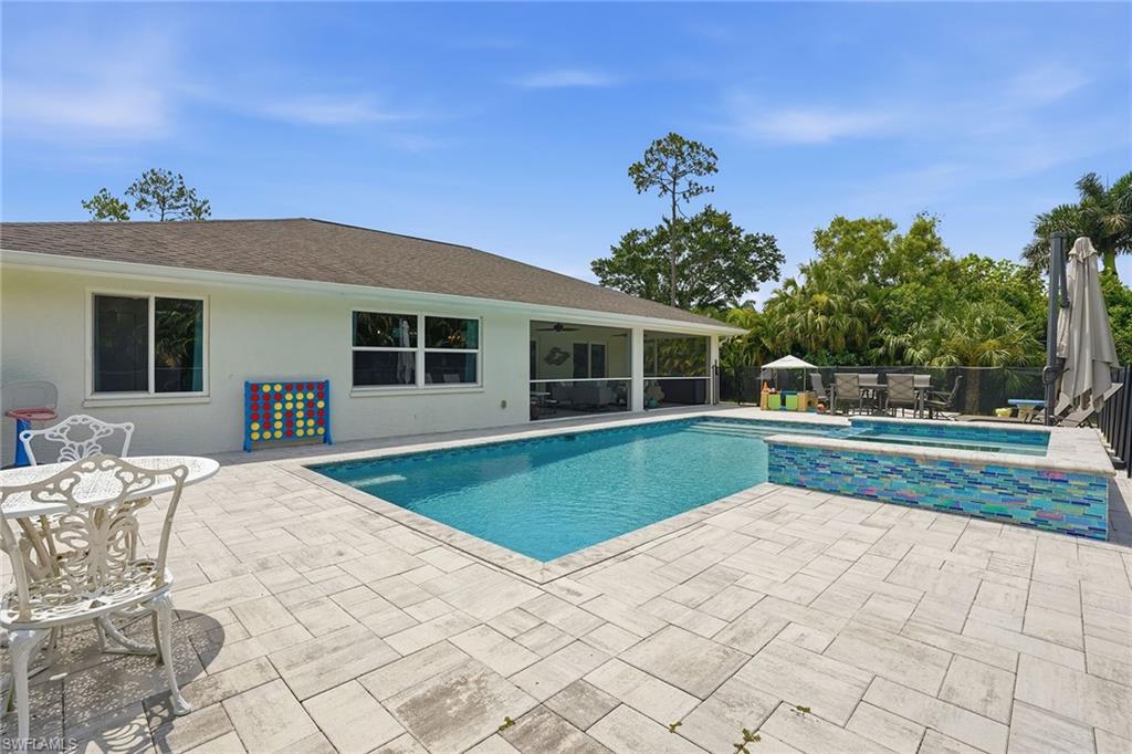 LOGAN WOODS - Residential